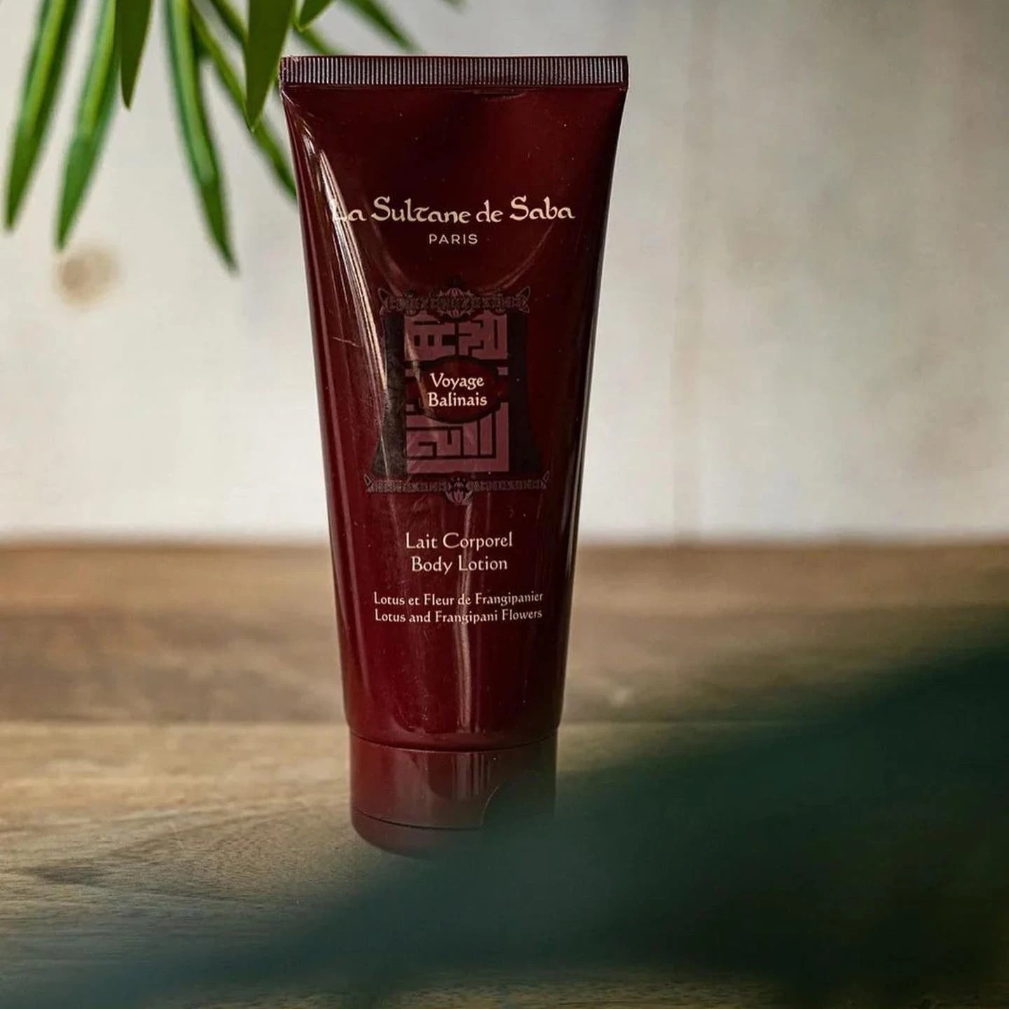 La Sultane de Saba Body Lotion Lotus & Frangipani Flowers, 200 мл-Молочко для тіла з ароматом лотосу і франжипані-зображення_2